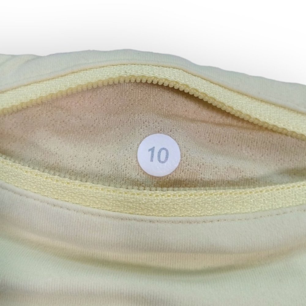Lululemon women run shorts yellow gingham size 10 - Picture 8 of 9